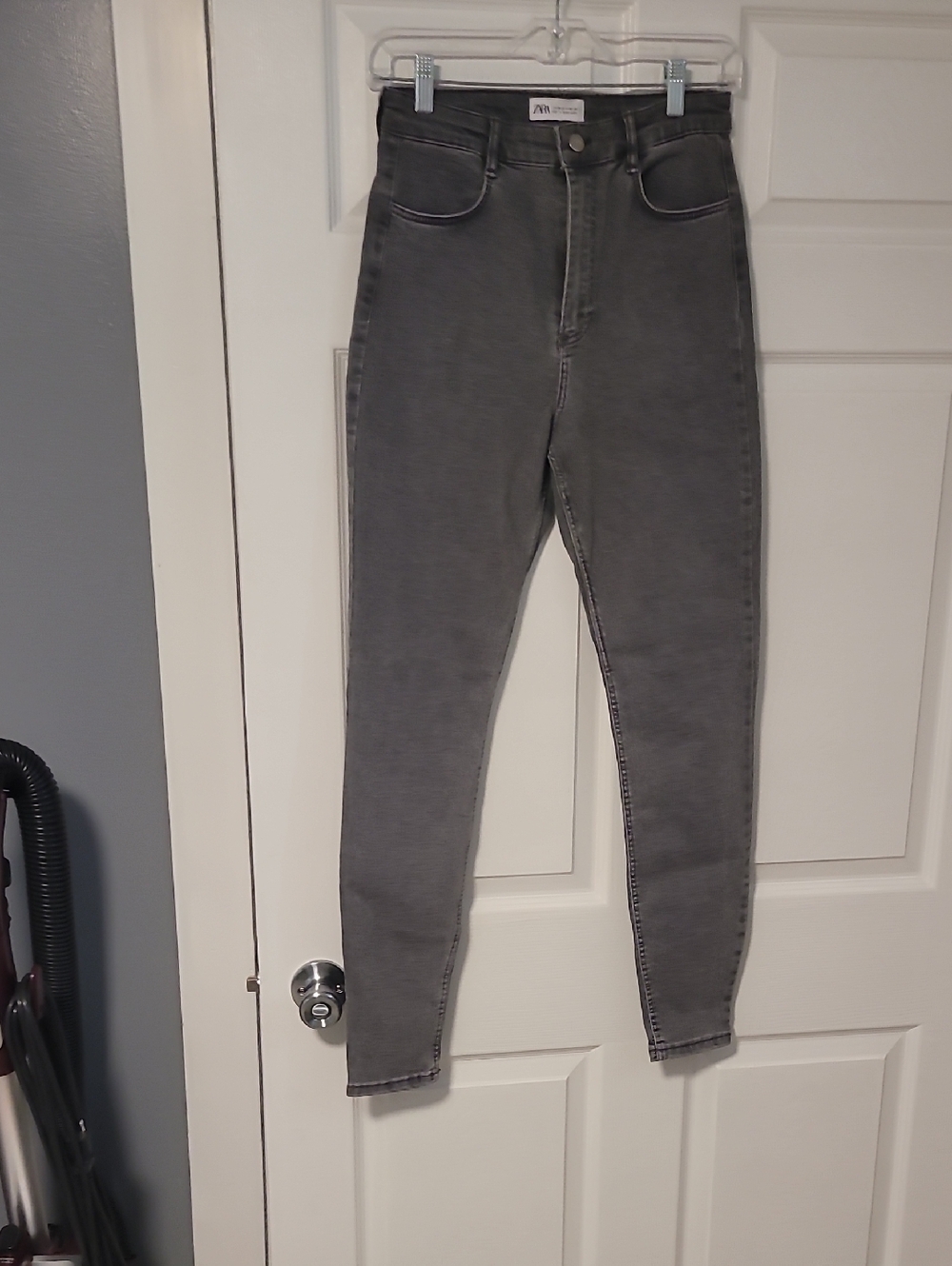 5 For $25 Zara High-Rise Gray Skinny Jeans